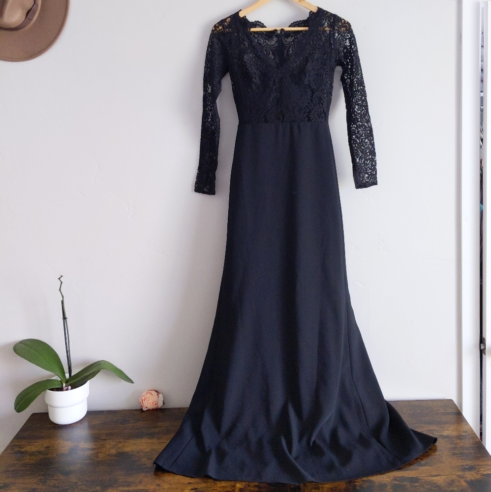 🆕🌿NORDSTROM GOWN🌿 - Picture 2 of 7